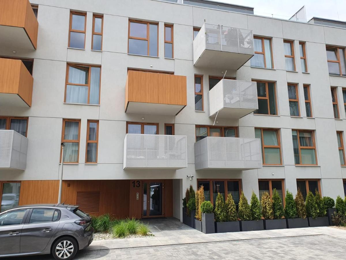 Osiedle Ptasie, New - Lux - Priv Parking Apartment *