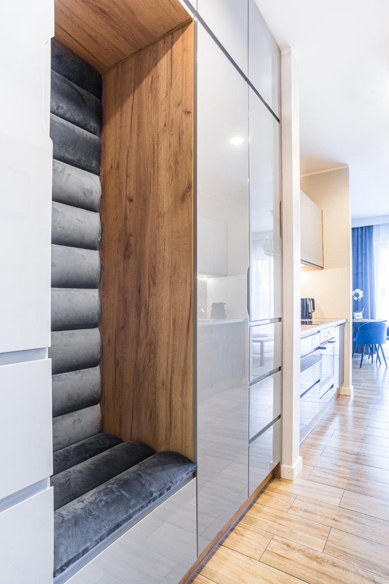 Apartment Osiedle Ptasie, New - Lux - Priv Parking Katowice